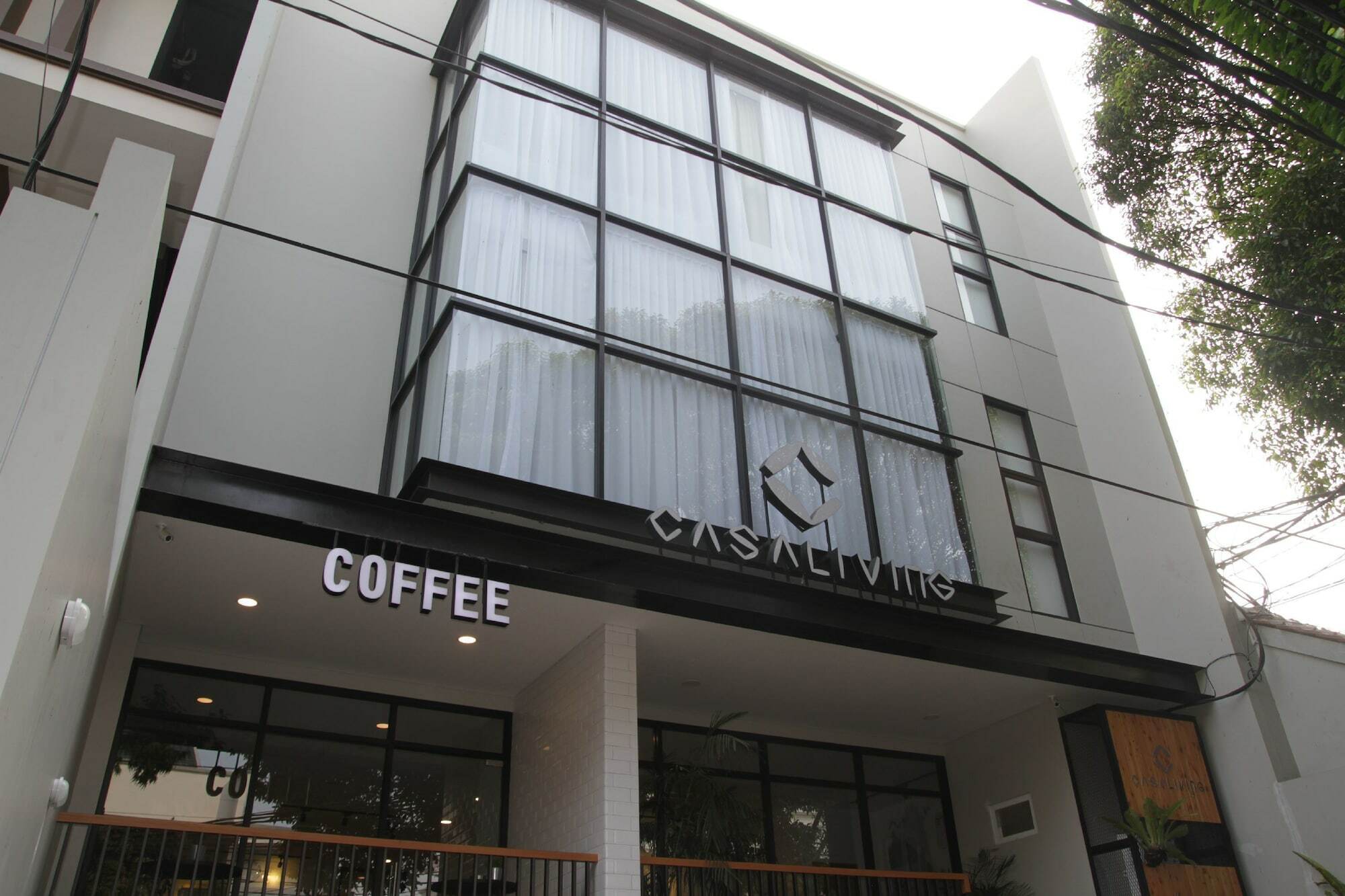 Casa Living Senayan Hotel Jakarta Exterior photo